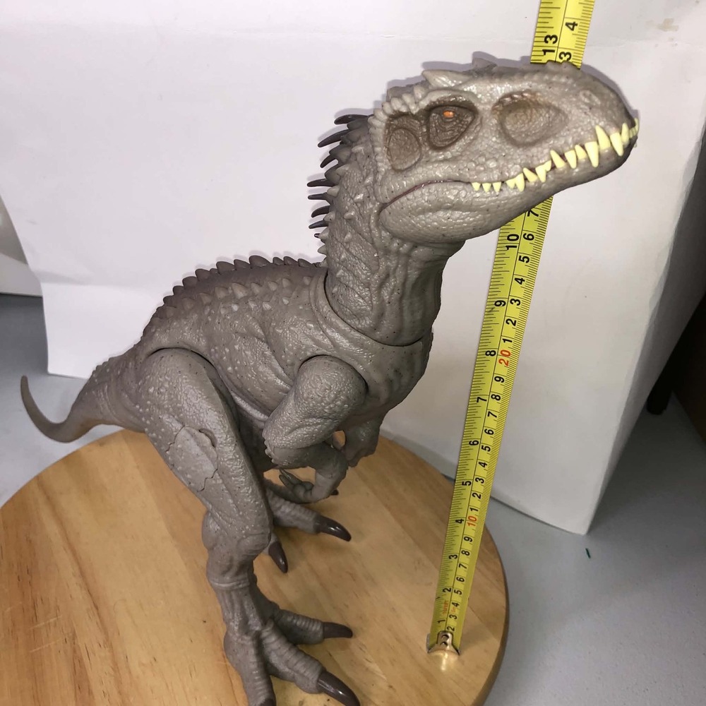 Mattel Jurassic World Indominus Rex Toy 21 in Camouflage N Battle Light Up 2022 - Picture 9 of 16
